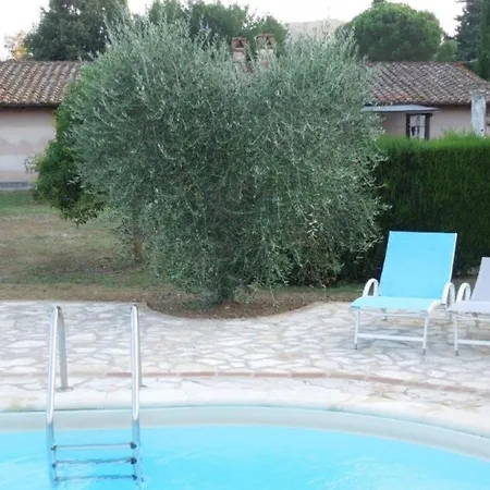 Tavernelle Sleeps 12 Pool Wifi *
