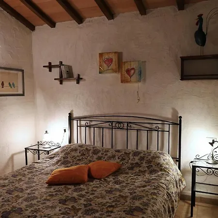 Villa Tavernelle Sleeps 12 Pool Wifi